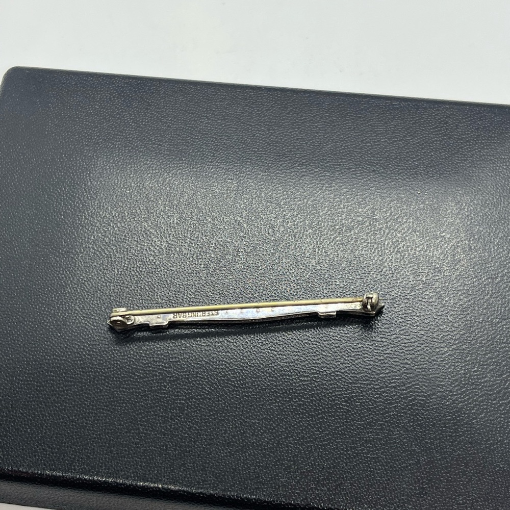 Sterling silver bar rhinestone milgrain brooch pin - Picture 6 of 12